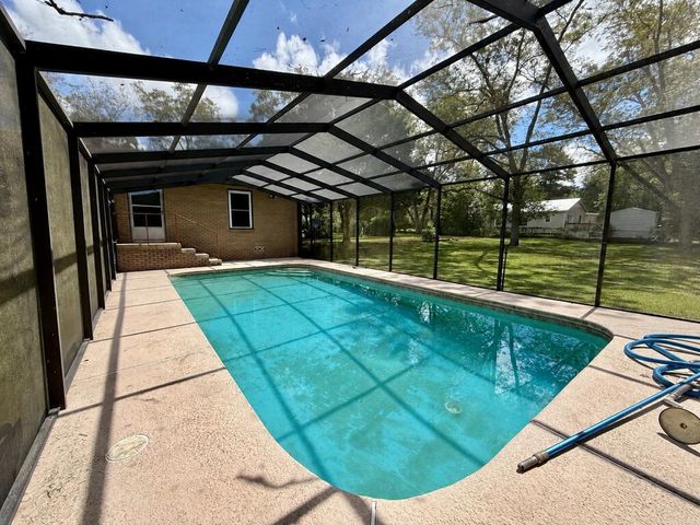 202 Pearl St, Dothan, AL 36301