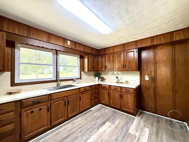 202 Pearl St, Dothan, AL 36301