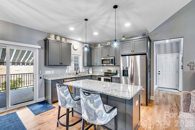 1181 Kensington Circle, Newton, NC 28658