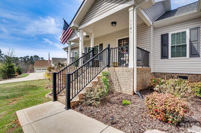 1181 Kensington Circle, Newton, NC 28658