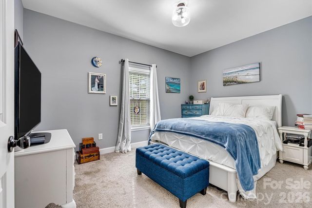 1181 Kensington Circle, Newton, NC 28658