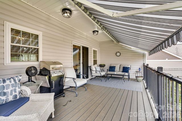 1181 Kensington Circle, Newton, NC 28658