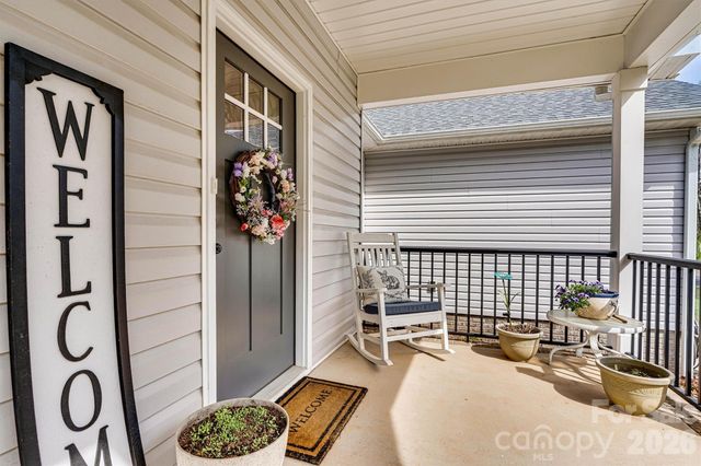 1181 Kensington Circle, Newton, NC 28658