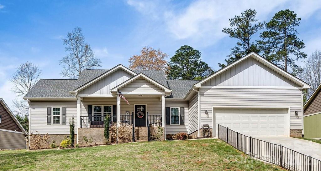 1181 Kensington Circle, Newton, NC 28658