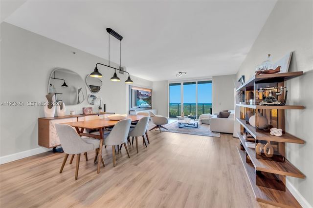 14951 Royal Oaks Ln 2201, North Miami, FL 33181