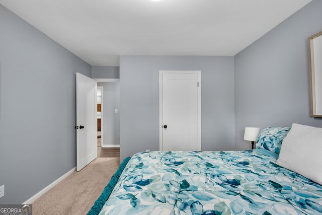 860 Waterbrook Court, Roswell, GA 30076