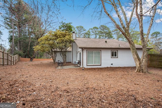 860 Waterbrook Court, Roswell, GA 30076