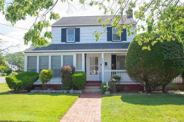 2445 Soper Avenue, Baldwin, NY 11510