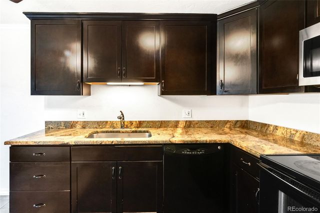 6427 W 11th Avenue 5, Denver, CO 80214