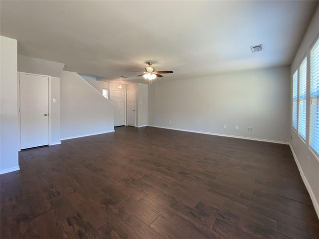 7429 Howling Coyote Lane, Fort Worth, TX 76131