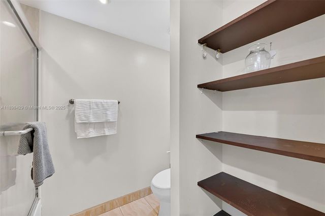 290 174th St 1415, Sunny Isles Beach, FL 33160
