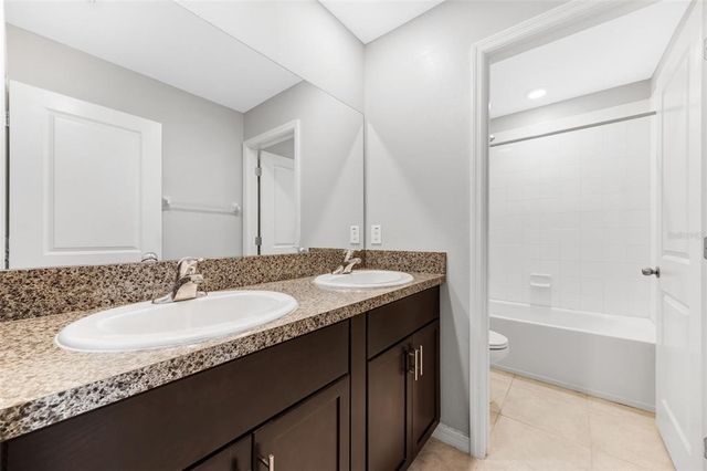 997 7TH AVENUE NW, Ruskin, FL 33570