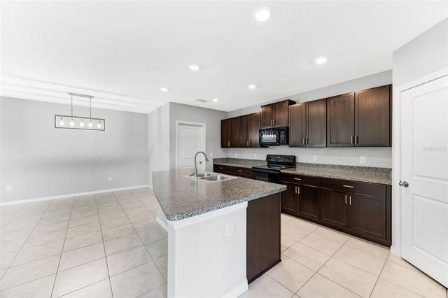 997 7TH AVENUE NW, Ruskin, FL 33570