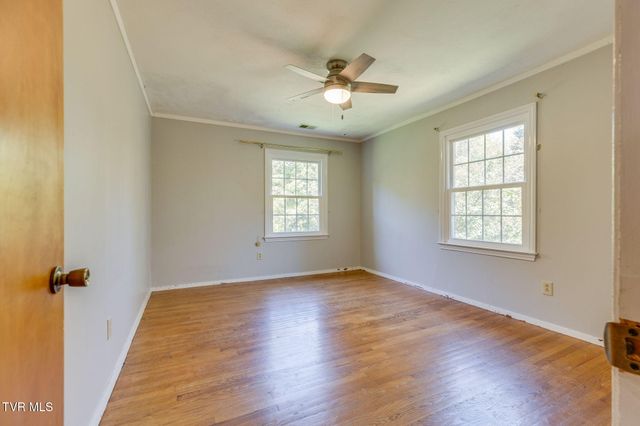 140 Alf Taylor Road, Johnson City, TN 37601