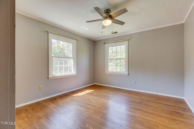140 Alf Taylor Road, Johnson City, TN 37601