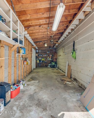 140 Alf Taylor Road, Johnson City, TN 37601