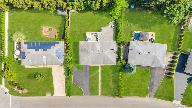 3 Bayberry Drive, Saint James, NY 11780