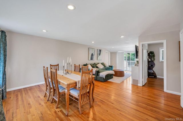 3 Bayberry Drive, Saint James, NY 11780