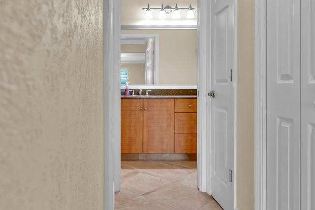 10144 S 46th Ave Avenue 494, Boynton Beach, FL 33436