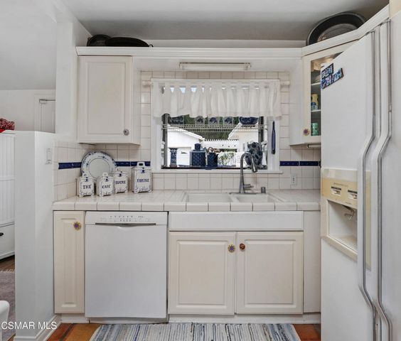 6654 Murietta Avenue, Van Nuys, CA 91405