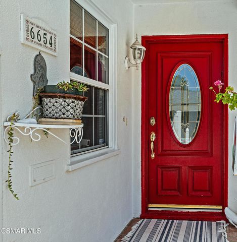 6654 Murietta Avenue, Van Nuys, CA 91405