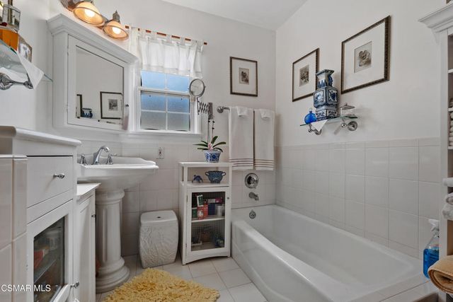 6654 Murietta Avenue, Van Nuys, CA 91405