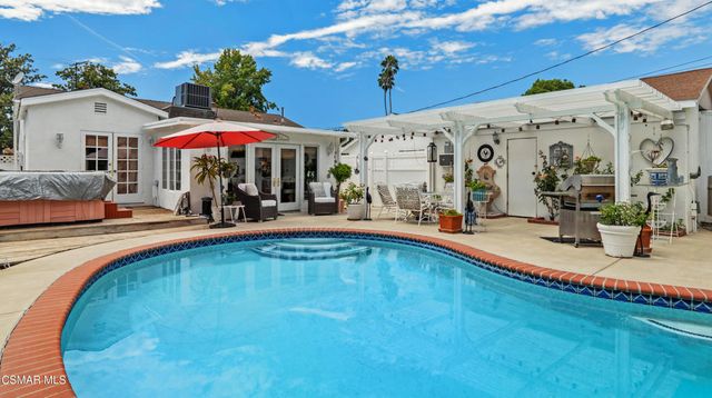 6654 Murietta Avenue, Van Nuys, CA 91405