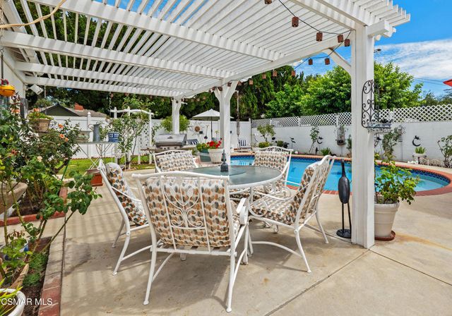 6654 Murietta Avenue, Van Nuys, CA 91405