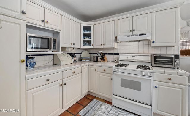 6654 Murietta Avenue, Van Nuys, CA 91405