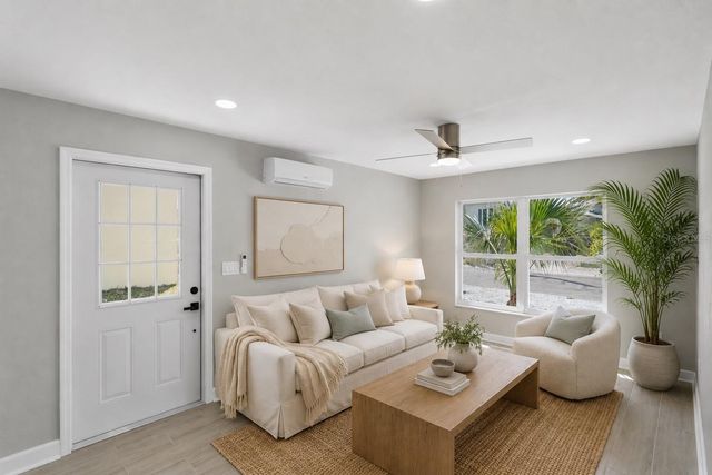 14906 N BAYSHORE DRIVE, Madeira Beach, FL 33708