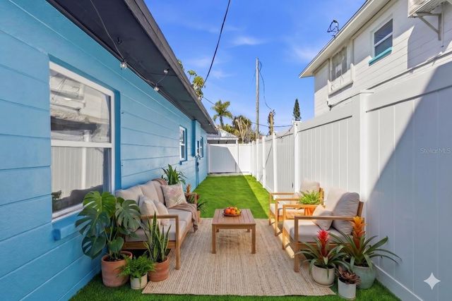 14906 N BAYSHORE DRIVE, Madeira Beach, FL 33708