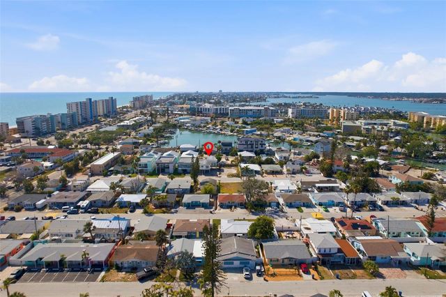 14906 N BAYSHORE DRIVE, Madeira Beach, FL 33708