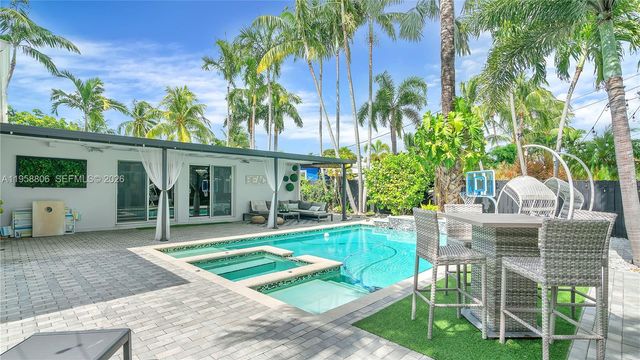 1715 NE 40th St 1715, Oakland Park, FL 33334