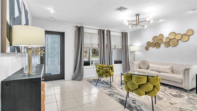 1715 NE 40th St 1715, Oakland Park, FL 33334