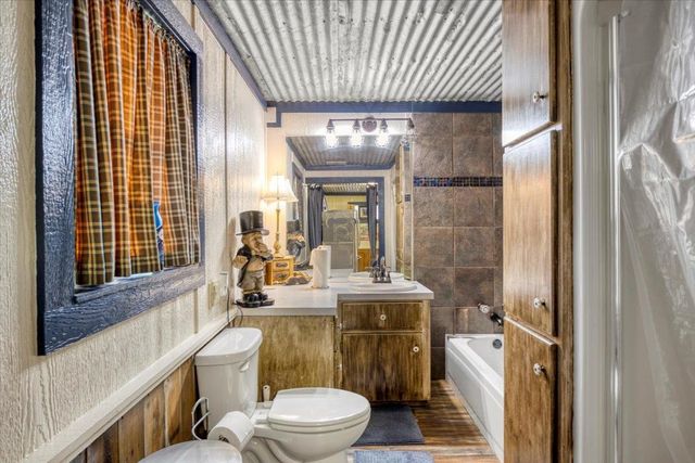 441 Forsythe, Carthage, TX 75633