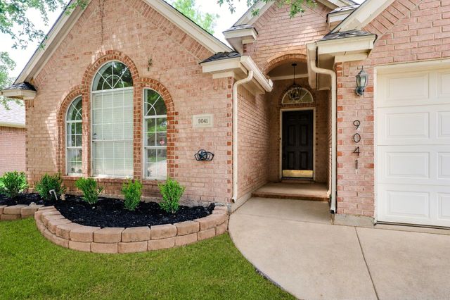 9041 San Joaquin Trail, Fort Worth, TX 76118