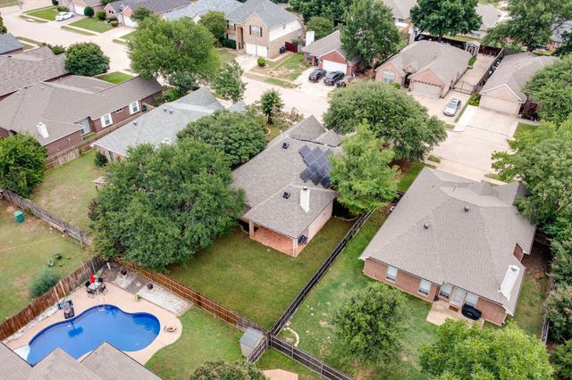 9041 San Joaquin Trail, Fort Worth, TX 76118