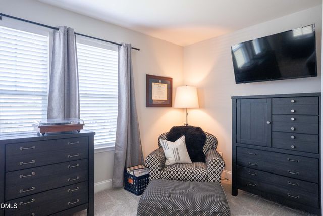 145 E Porthaven Way, Clayton, NC 27527
