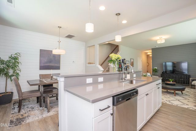 145 E Porthaven Way, Clayton, NC 27527