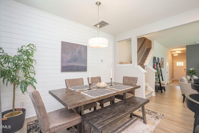 145 E Porthaven Way, Clayton, NC 27527
