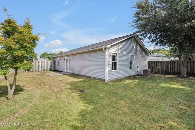 7432 Ern Way, Wilmington, NC 28411
