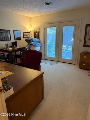 570 S May Street Apt 24, Southern Pines, NC 28387