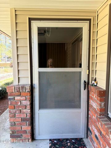 570 S May Street Apt 24, Southern Pines, NC 28387