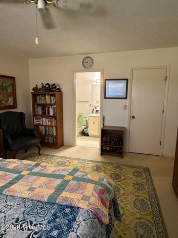 570 S May Street Apt 24, Southern Pines, NC 28387