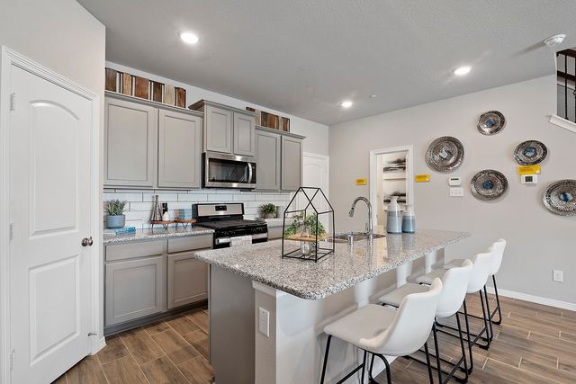 3725 Star Mesa 16, Heartland, TX 75114