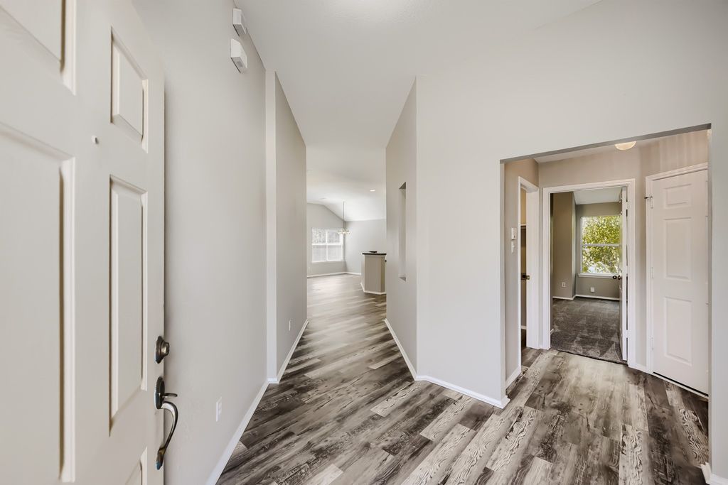 6221 Brooklynn Drive, Fort Worth, TX 76179 — photo 4