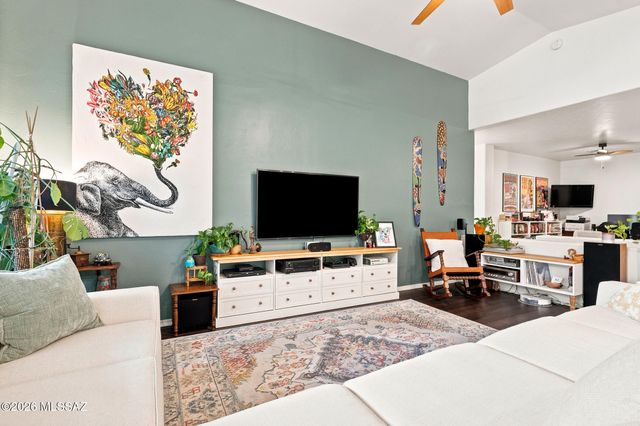 3357 N Glove Mine Court, Tucson, AZ 85745