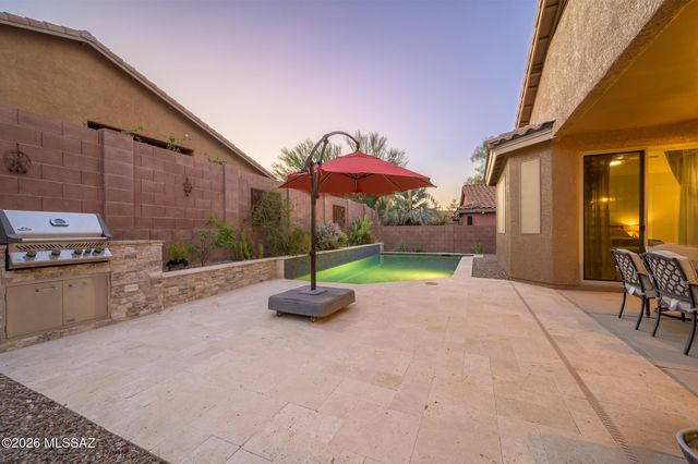 3357 N Glove Mine Court, Tucson, AZ 85745
