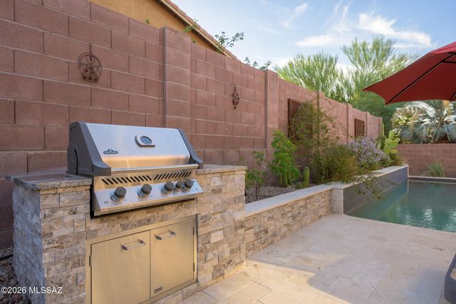 3357 N Glove Mine Court, Tucson, AZ 85745
