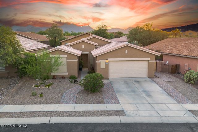 3357 N Glove Mine Court, Tucson, AZ 85745